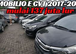 Showroom Mobil Triple Tujuh